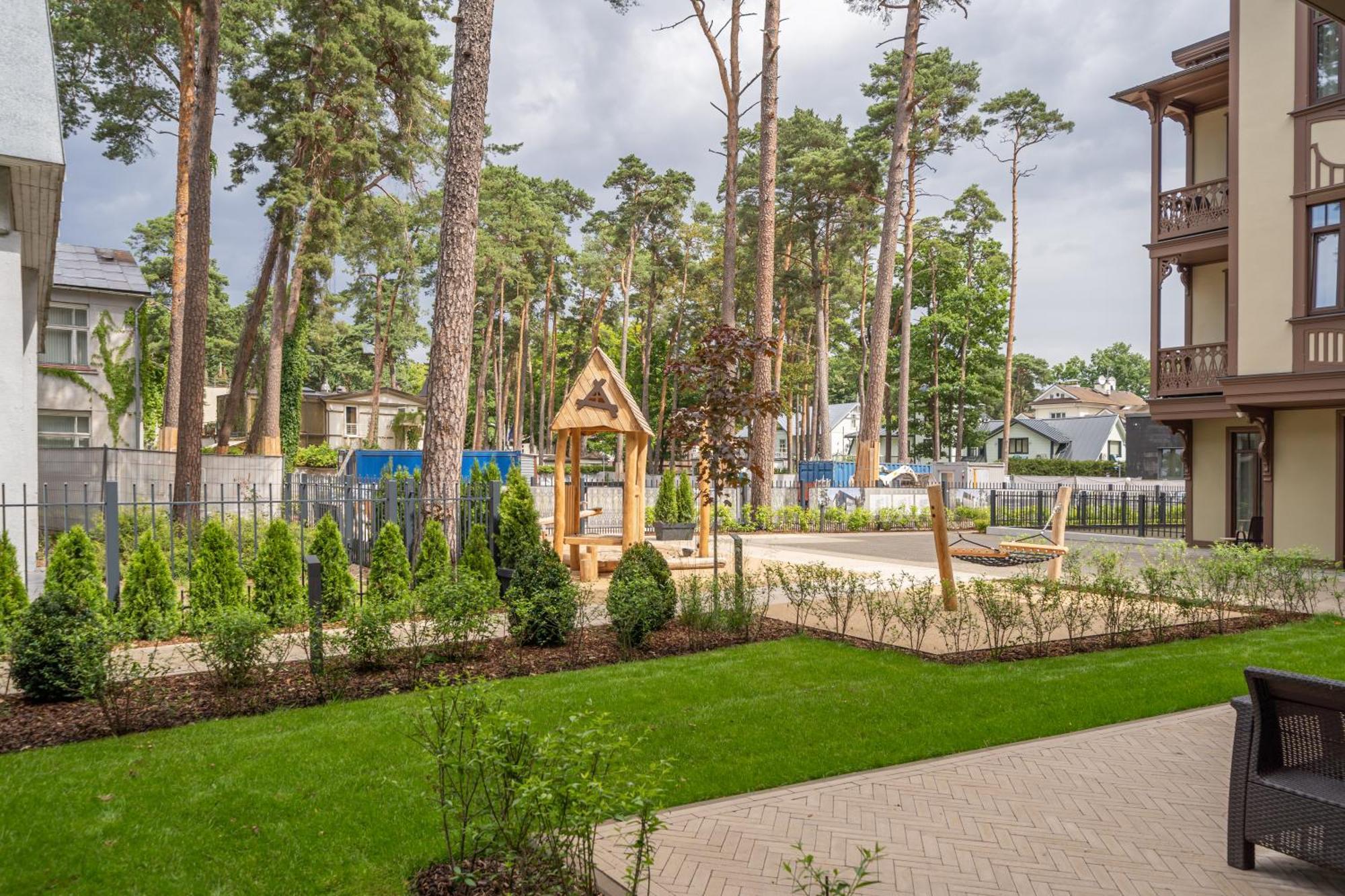 Stories Design Aparthotel Jūrkalne Екстериор снимка